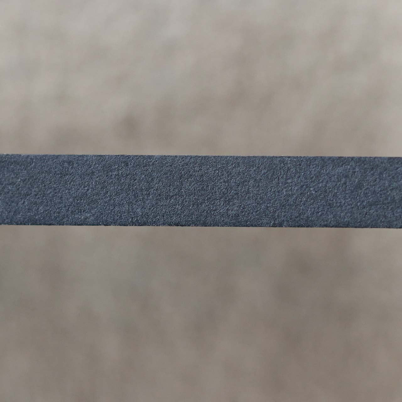 Black Fiber Border
